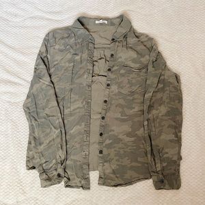 Maurices Size M green military button up/jacket